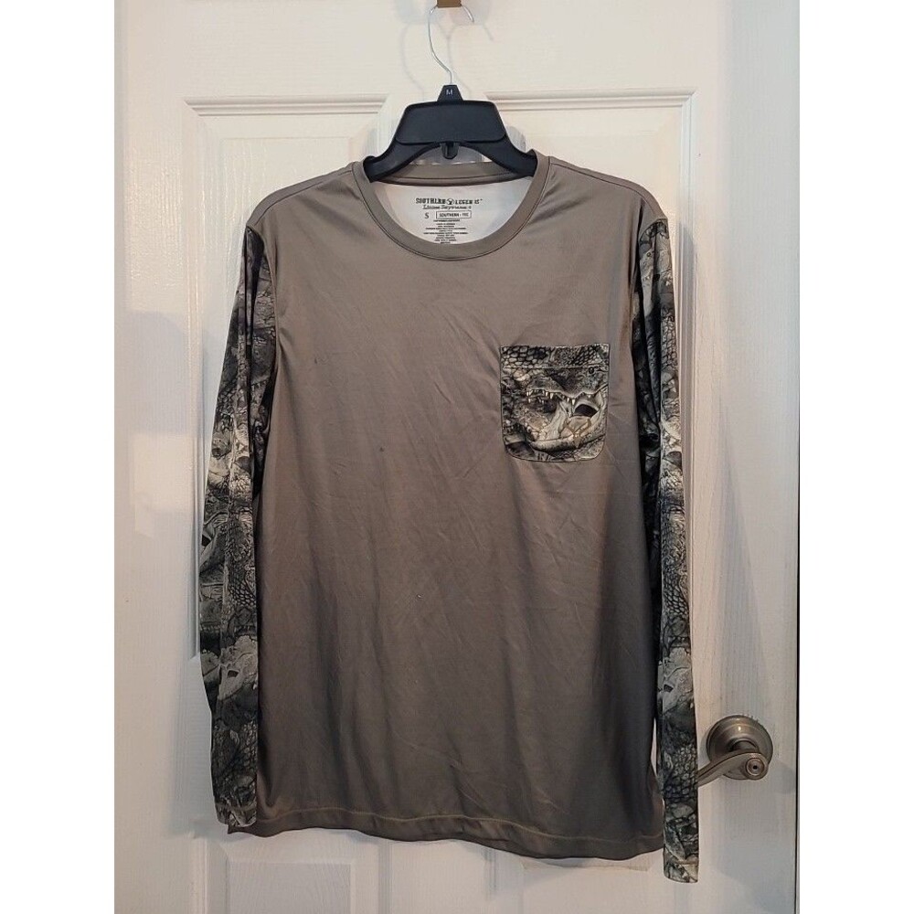 Southern Legends Outdoors Long Sleeve Size Small Top Item #B019/037